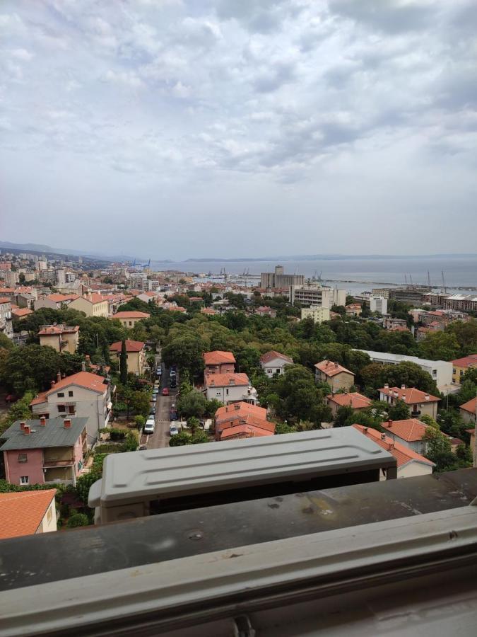 Apartment Bella Rijeka Bagian luar foto